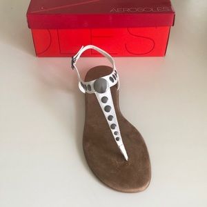 Brand-New AEROSOLES Thong Sandal